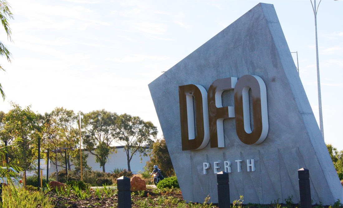 File:Rockwear, DFO Perth.jpg - Wikipedia